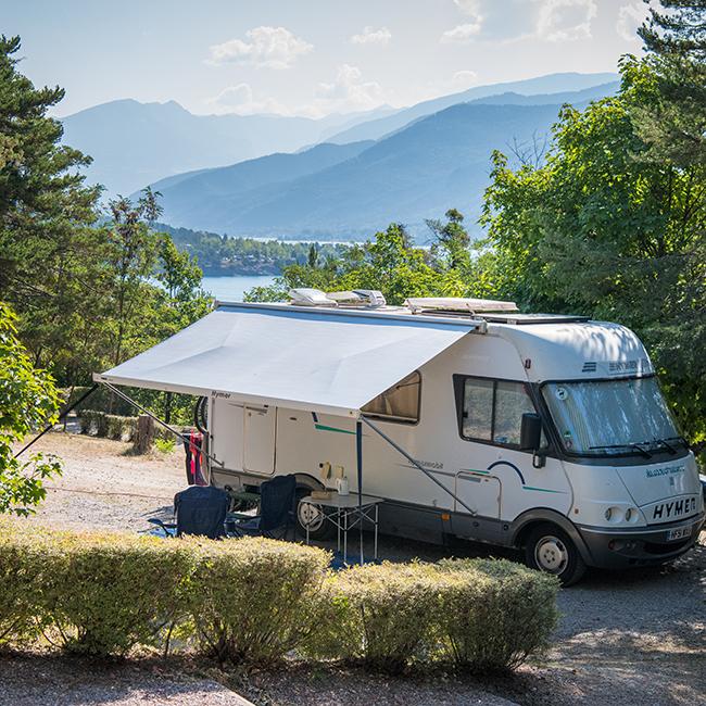 Camping Baie de la Chapelle Chorges Alpes-du-Sud Lac de Serre-Ponçon