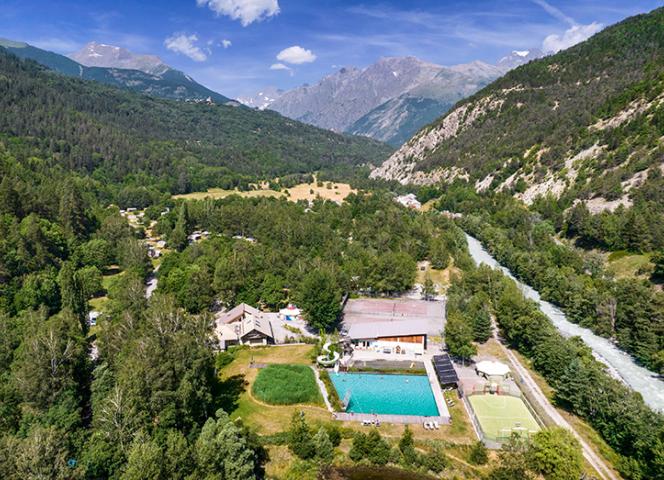 Camping Le Courounba Les Vigneaux Alpes du Sud